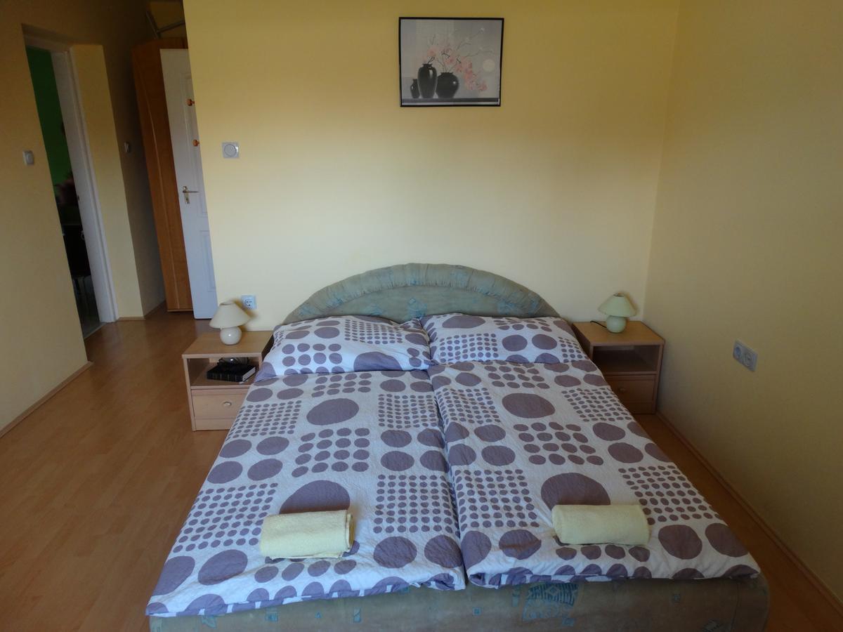 זלקרוס Herkules Apartman מראה חיצוני תמונה
