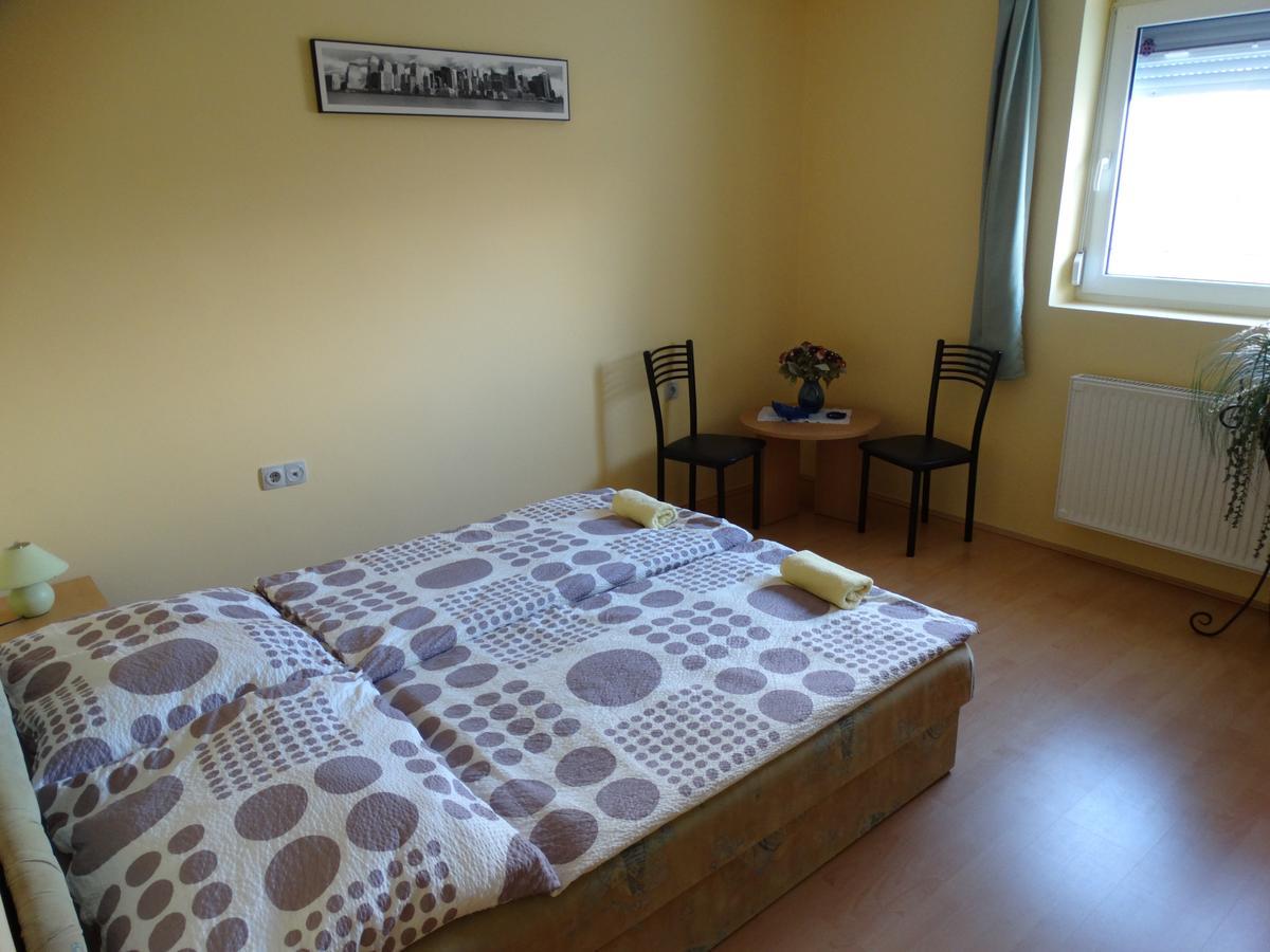 זלקרוס Herkules Apartman מראה חיצוני תמונה
